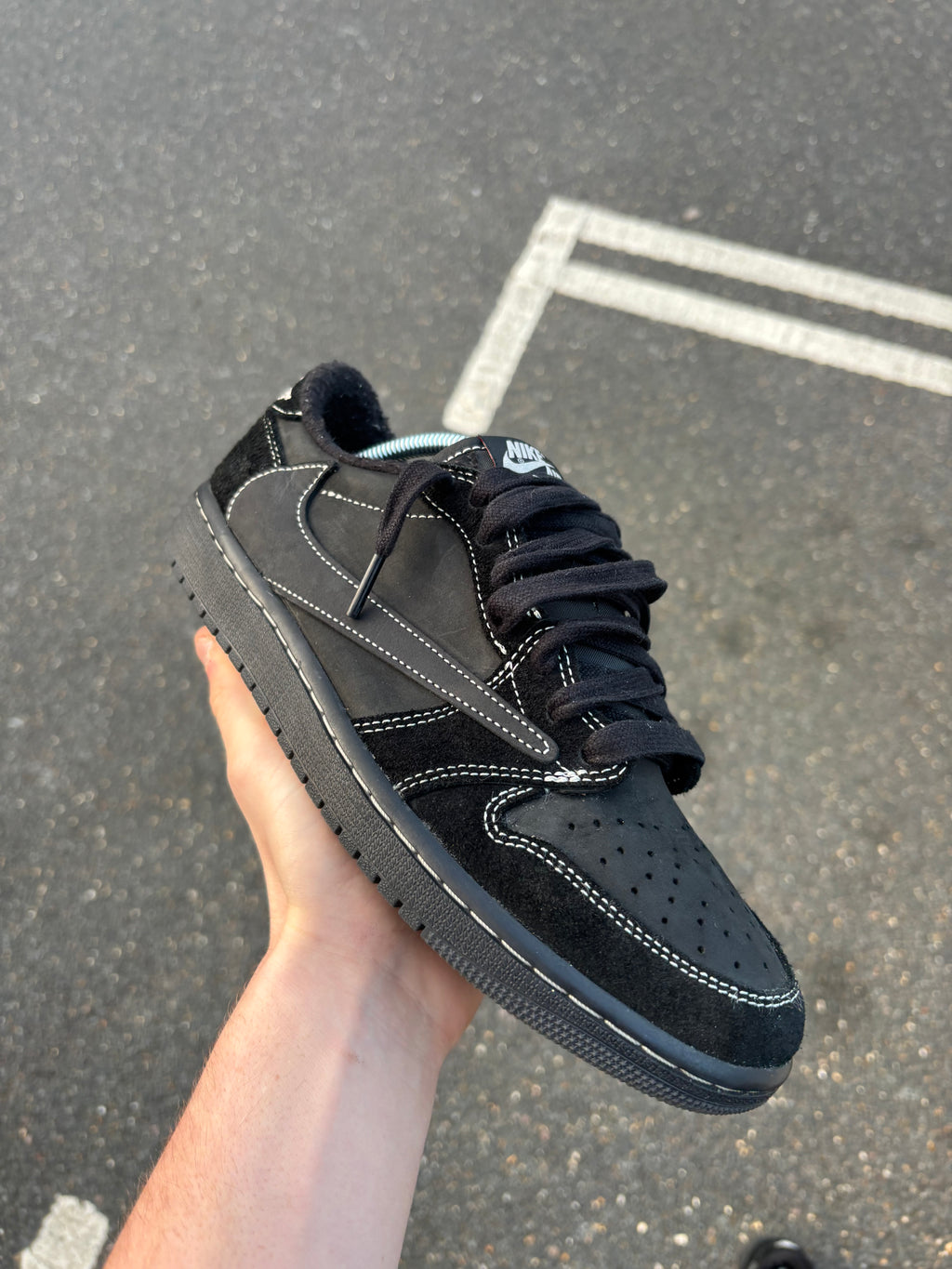 Travis Scott black phantom VNDS