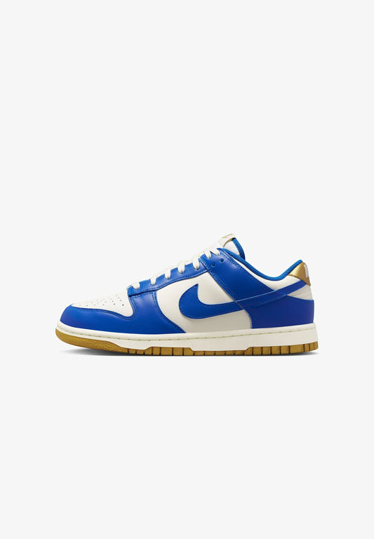 Nike dunk low ‘blue/white/gold’