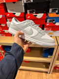 Nike dunk low ‘grey fog’
